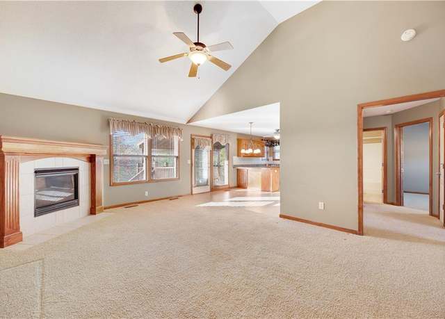 Property at 1304 Cross Creek Dr, Grain Valley, MO 64029, 3 beds, 2.5 baths