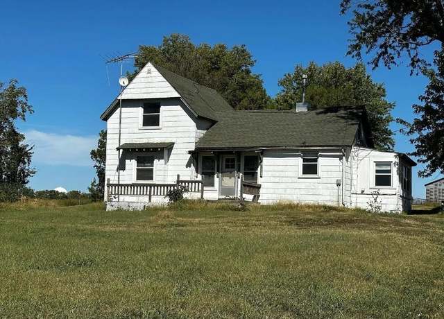 Property at 17806 94th St, Mclouth, KS 66054, 3 beds, 1 bath