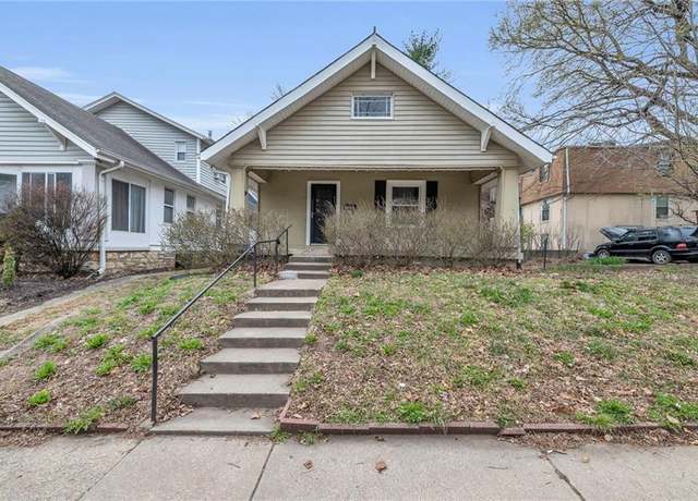 Property at 4010 Roanoke Rd, Kansas City, MO 64111, 3 beds, 1 bath