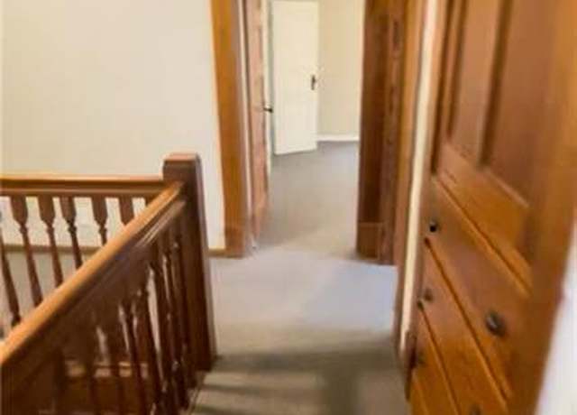 Property at 2510 N 5th St, St Joseph, MO 64505, 3 beds, 1.5 baths