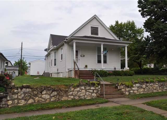 Property at 3205 Lafayette St, St Joseph, MO 64507, 2 beds, 1 bath