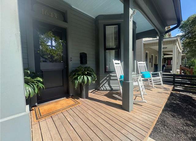 Property at 1643 Jefferson St, Kansas City, MO 64108, 3 beds, 2.5 baths