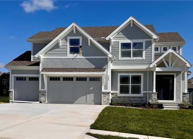Property at 7601 NE 103rd Ter, Kansas City, MO 64157, 4 beds, 3.5 baths