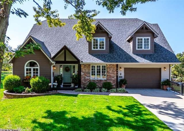 Property at 4808 El Monte St, Roeland Park, KS 66205, 4 beds, 4 baths