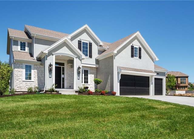 Property at 4916 NW 70th Ter, Kansas City, MO 64151, 4 beds, 3.5 baths