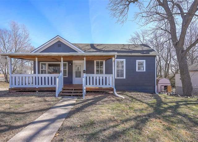 Property at 1303 S 2nd St, Leavenworth, KS 66048, 2 beds, 1 bath