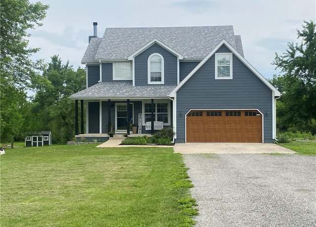Property at 1459 NW 475 Rd, Holden, MO 64040, 4 beds, 3.5 baths