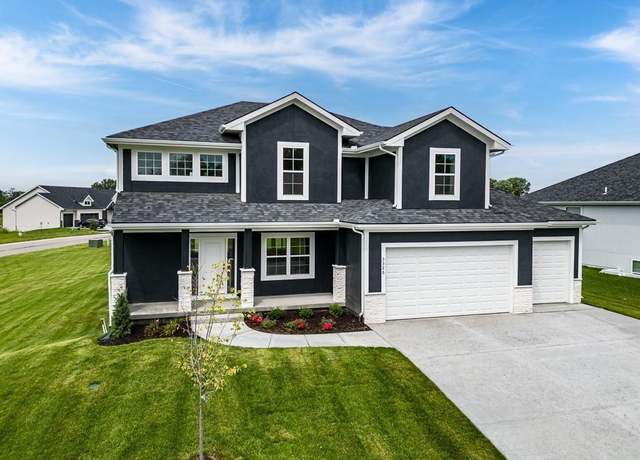 Property at 3319 129th St, Kansas City, KS 66109, 5 beds, 4 baths