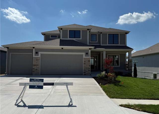 Property at 7080 NW Forest Lakes Dr, Parkville, MO 64152, 5 beds, 3.5 baths