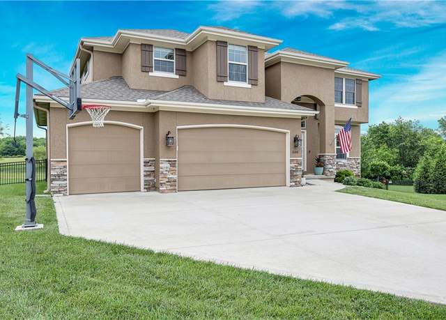 Property at 508 Lasley Branch Ct, Raymore, MO 64083, 4 beds, 4.5 baths