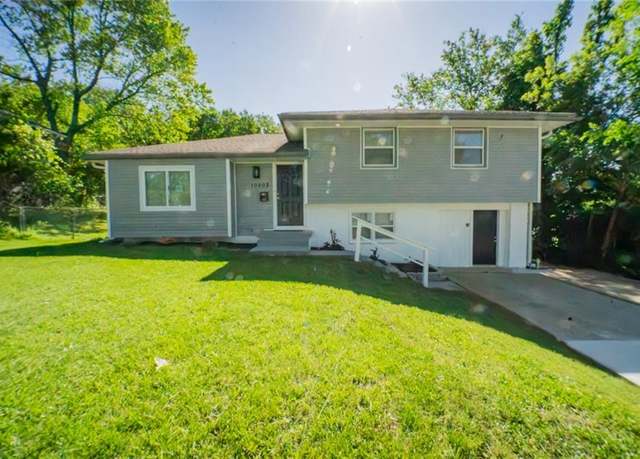 Property at 10203 Fremont Ave, Kansas City, MO 64134, 4 beds, 3 baths