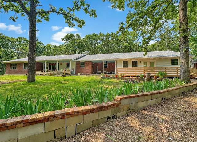 Property at 20543 Kindle Rd, Warsaw, MO 65355, 6 beds, 3.5 baths