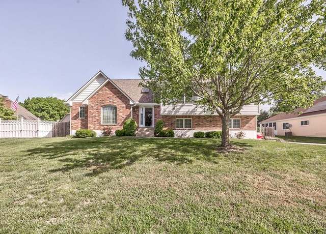 Property at 13204 East 53rd Ter, Kansas City, MO 64133, 4 beds, 2.5 baths
