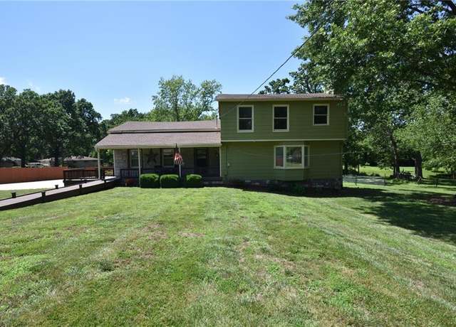 Property at 1148 S 53rd St, Kansas City, KS 66106, 3 beds, 3.5 baths