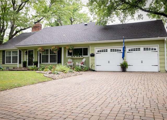 Property at 3808 W 83rd Ter, Prairie Village, KS 66206, 4 beds, 3 baths