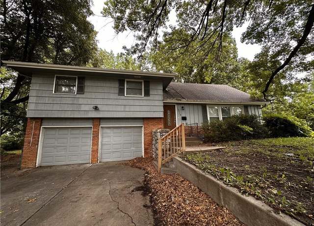 Property at 10510 E 80th St, Raytown, MO 64138, 3 beds, 1.5 baths