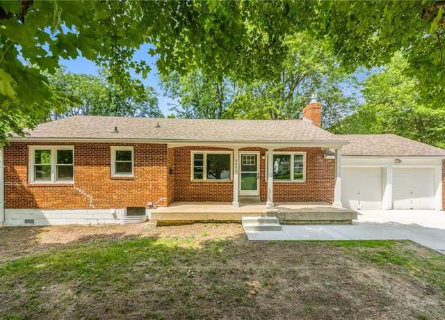 Property at 5002 N Park Ave, Kansas City, MO 64118, 3 beds, 1 bath