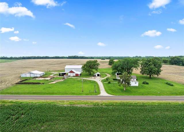 Property at 4933 SE Stubbs Rd, Tecumseh, KS 66542, 1 bed, 2 baths