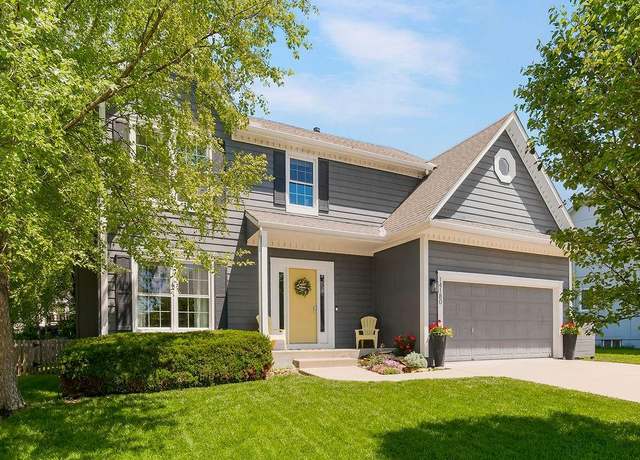 Property at 14180 W 150th Ct, Olathe, KS 66062, 4 beds, 3.5 baths