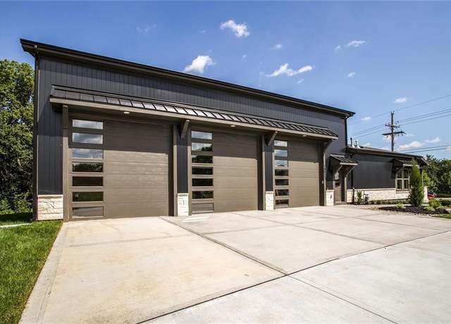 Property at 15021 Broadmoor St, Overland Park, KS 66223, 2 beds, 2.5 baths