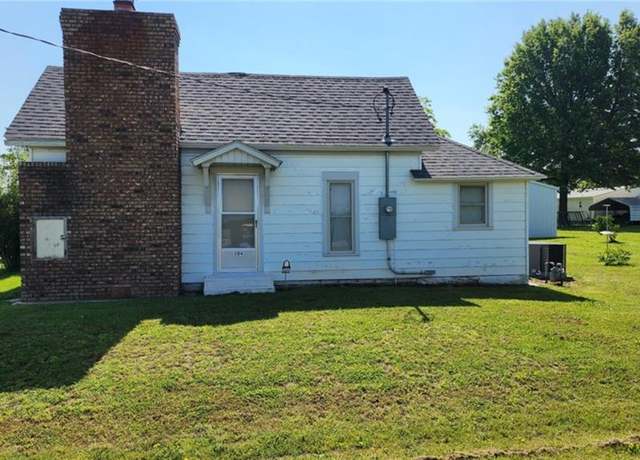 Property at 304 N Mckinley St, Weir, KS 66781, 2 beds, 1 bath