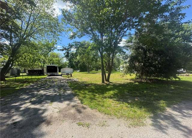 Property at 311 N Magnolia Ave, Columbus, KS 66725