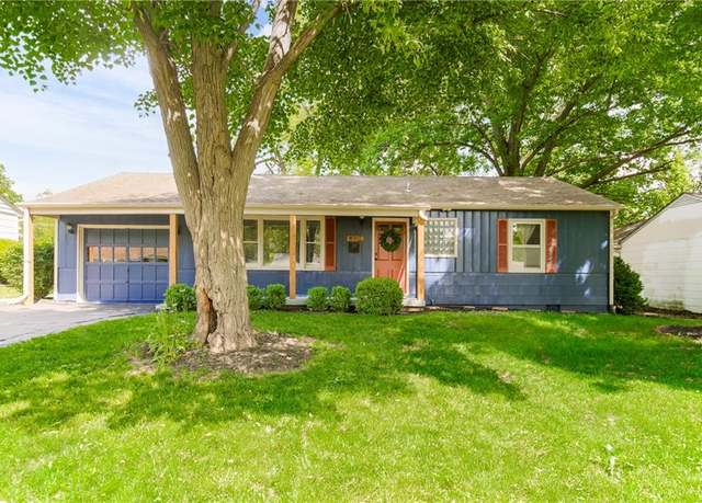 Property at 7307 Outlook St, Overland Park, KS 66204, 3 beds, 1 bath