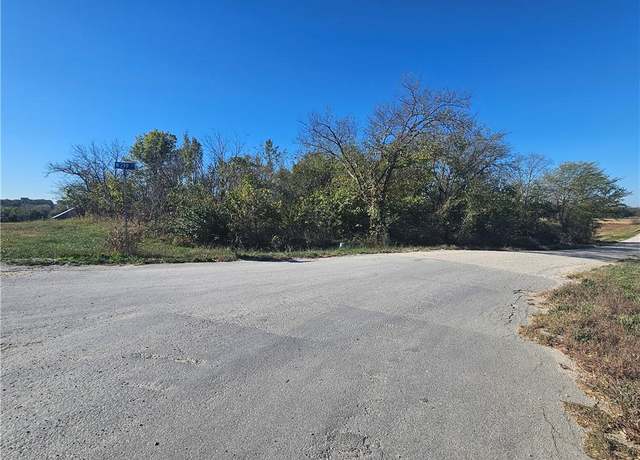 Property at Somerset Rd, Paola, KS 66071