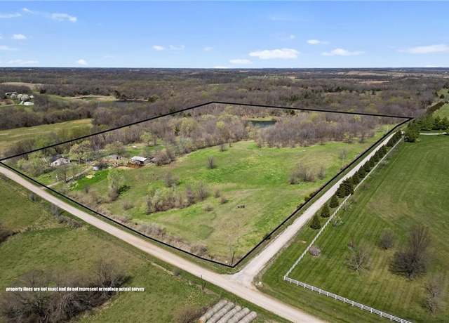 Property at 46742 E 192nd St, Richmond, MO 64085