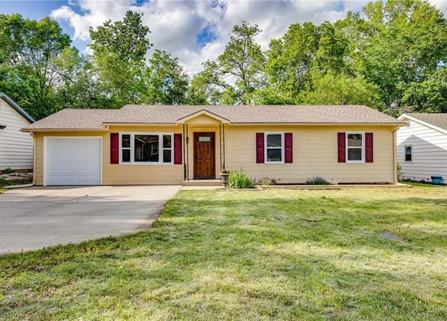 Property at 1524 W 22nd Ter, Lawrence, KS 66046, 3 beds, 1.5 baths