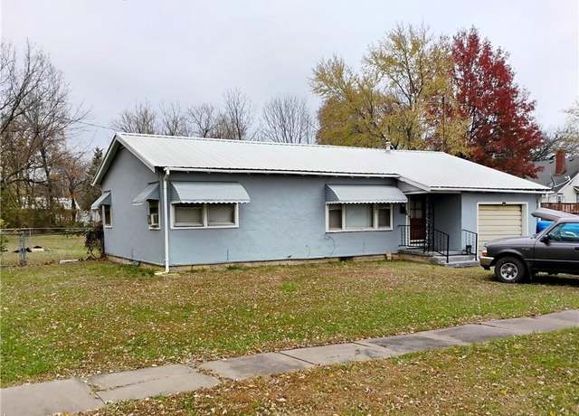 Property at 308 W Maple St, Girard, KS 66743, 2 beds, 1 bath