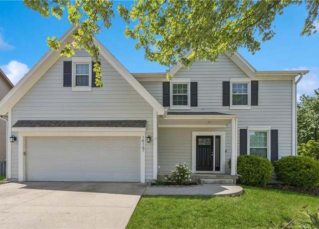 Property at 14167 W 150th Ct, Olathe, KS 66062, 4 beds, 2.5 baths