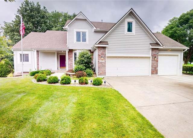 Property at 1404 NE Piedmont Dr, Lee's Summit, MO 64064, 4 beds, 3.5 baths