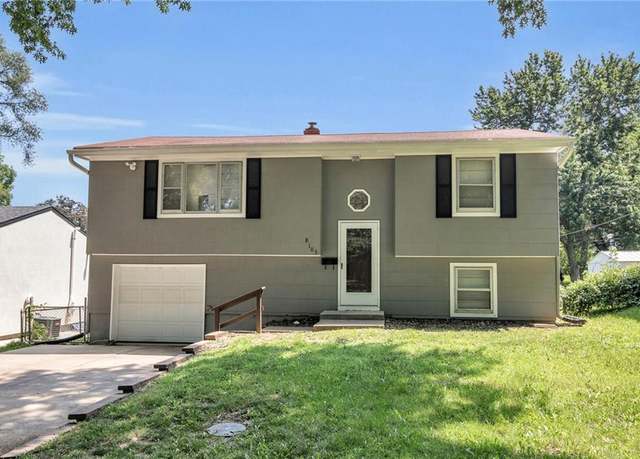 Property at 8105 NE San Rafael Dr, Kansas City, MO 64119, 3 beds, 2 baths