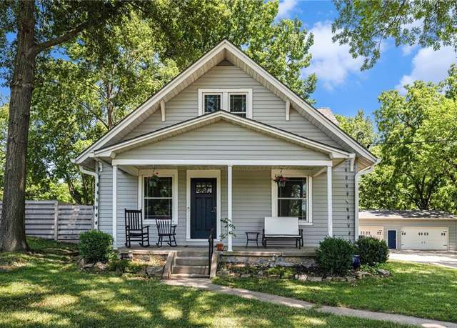 Property at 1325 N 82nd St, Kansas City, KS 66112, 4 beds, 2.5 baths