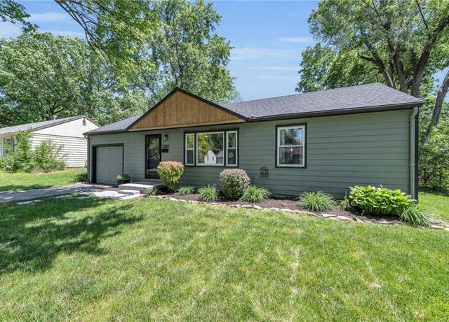 Property at 7029 Beverly St, Overland Park, KS 66204, 3 beds, 1 bath
