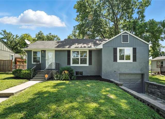 Property at 4863 NE Marvin Rd, Kansas City, MO 64118, 2 beds, 1 bath