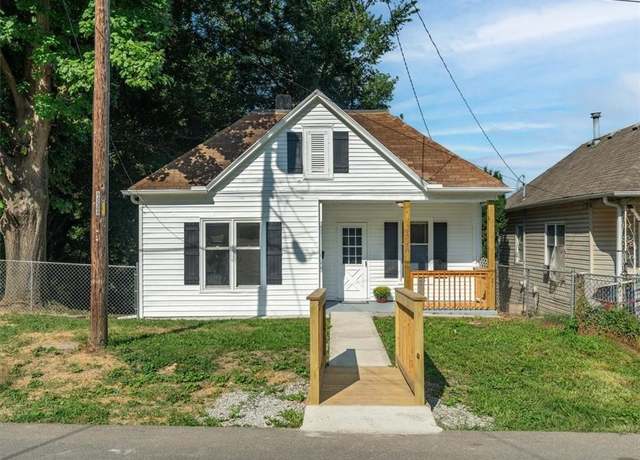 Property at 2340 S 13th St, St Joseph, MO 64503, 2 beds, 1 bath