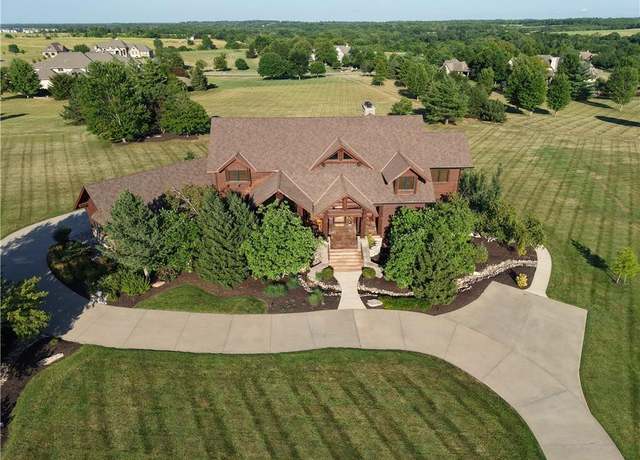 Property at 18153 Goddard Ct, Overland Park, KS 66013, 6 beds, 4.5 baths