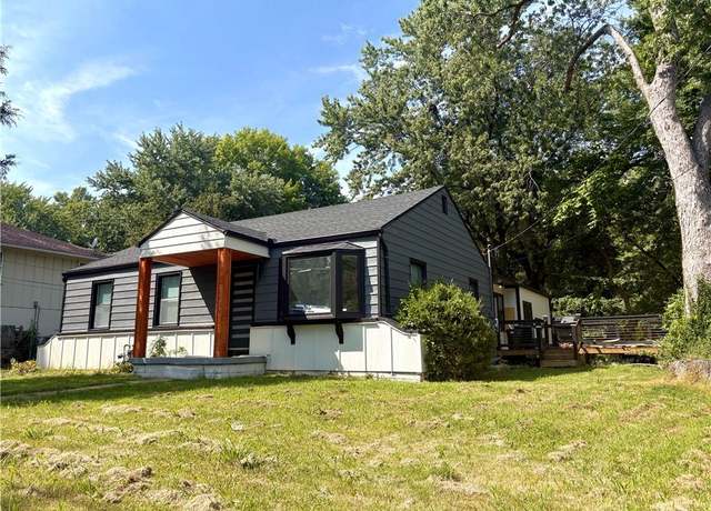 Property at 9358 E 67th Ter, Raytown, MO 64133, 4 beds, 2.5 baths