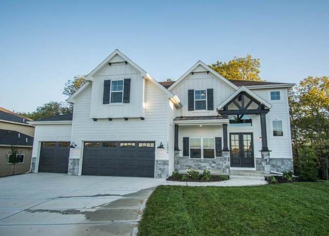 Property at 8308 NW 89th Ter, Kansas City, MO 64153, 4 beds, 3.5 baths