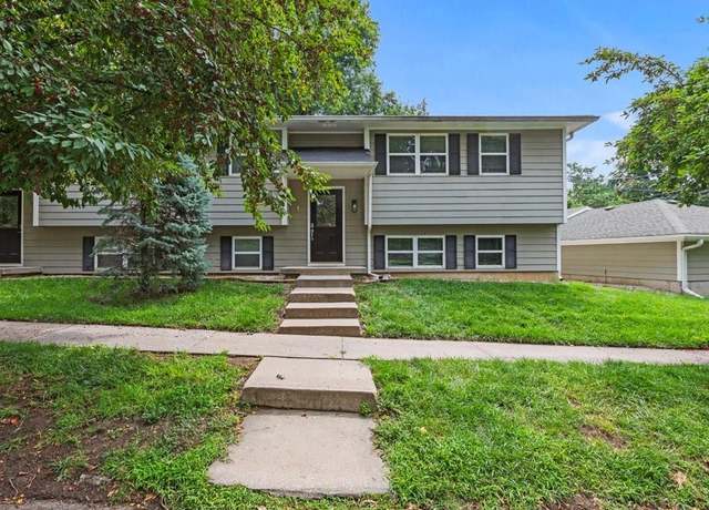 Property at 310-312 N 8th St, Leavenworth, KS 66048, 11 beds, 6 baths