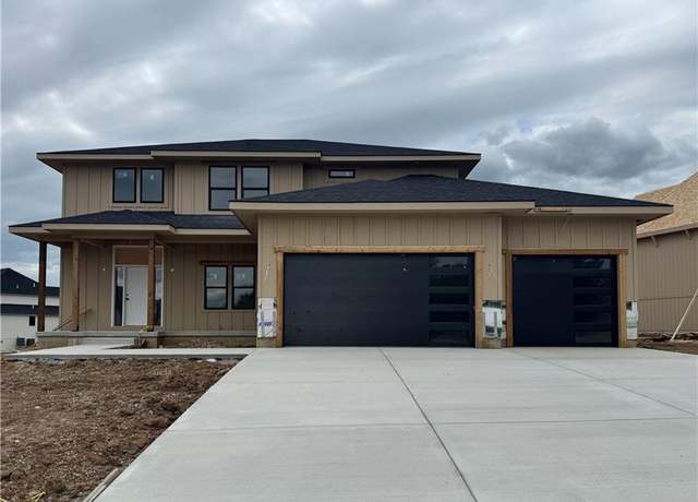 Property at 13610 NE 114th Pl, Kearney, MO 64060, 5 beds, 4 baths