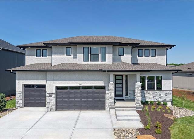 Property at 17186 S Heatherwood St, Olathe, KS 66062, 6 beds, 5 baths