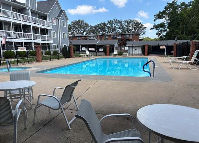 Property at 4009 S Crysler Ave #38, Independence, MO 64055, 2 beds, 2 baths
