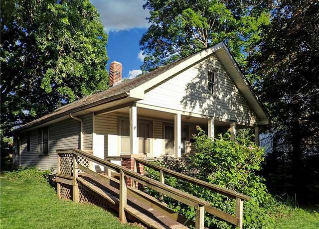 Property at 2315 S Harris Ave, Independence, MO 64052, 3 beds, 1 bath