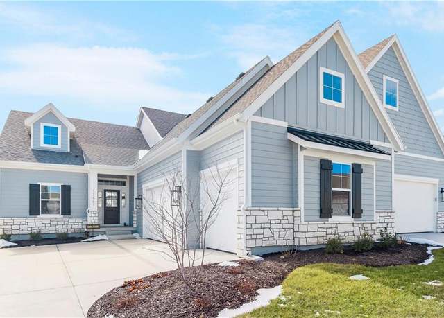 Property at 13461 W 174th Pl, Overland Park, KS 66221, 3 beds, 3 baths