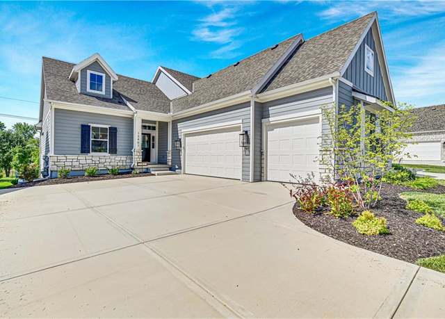 Property at 13461 W 174th Pl, Overland Park, KS 66221, 3 beds, 3 baths