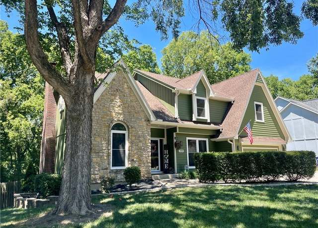 Property at 1008 N Woodridge Ln, Liberty, MO 64068, 5 beds, 3.5 baths