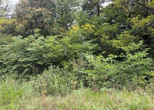 Property at 69 W Sugar Lake Cv, Mound City, KS 66056